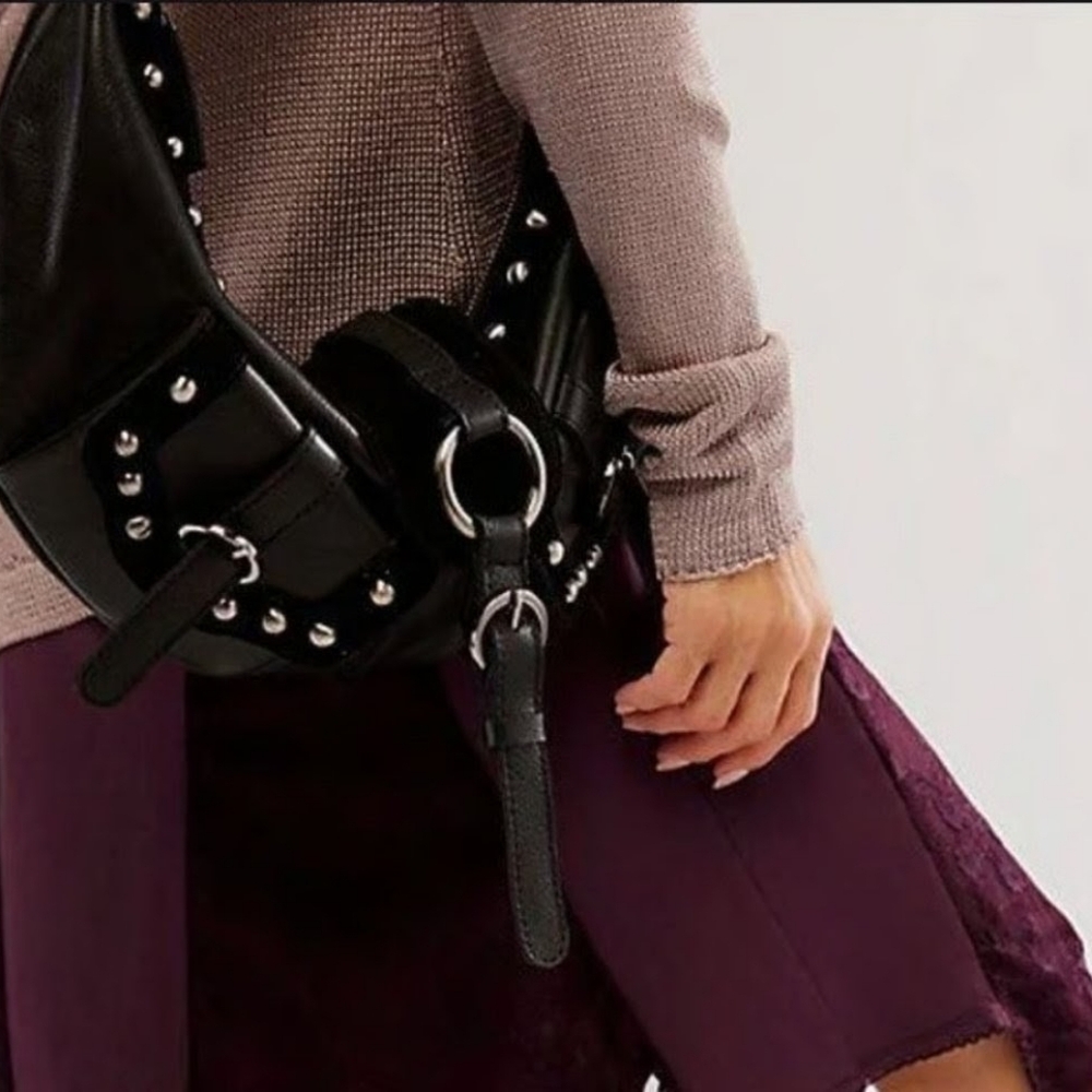 Free People Hidden Hills Sling Bag Purse ( Black )